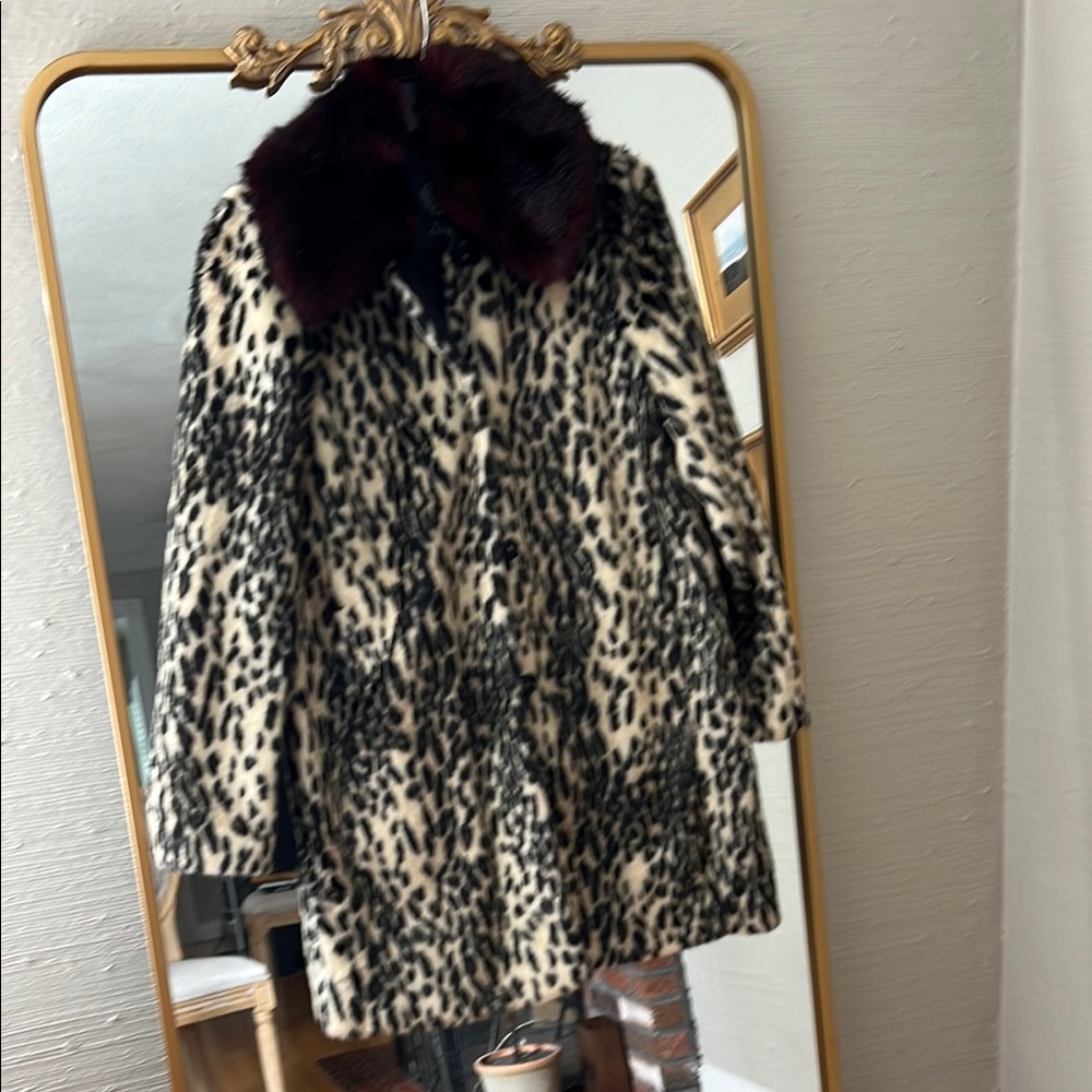 Vince Camuto Cream and Black Teddy Jacket